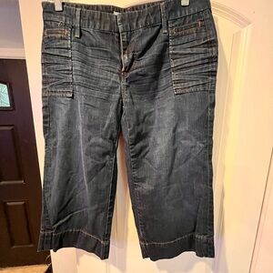Women's Blue Capri Jeans